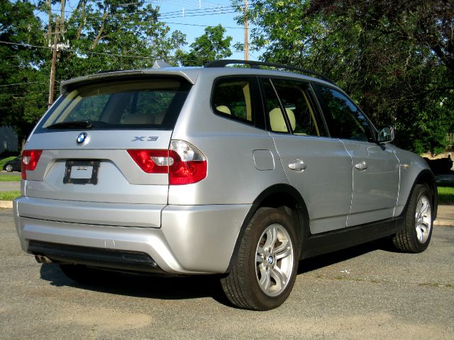 2006 BMW X3 4WD Quad Cab 160.5 DRW