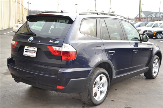 2007 BMW X3 4 DOOR CAB