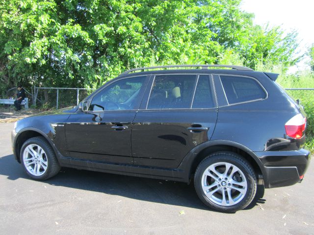 2007 BMW X3 4 DOOR CAB