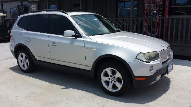 2007 BMW X3 4 DOOR CAB