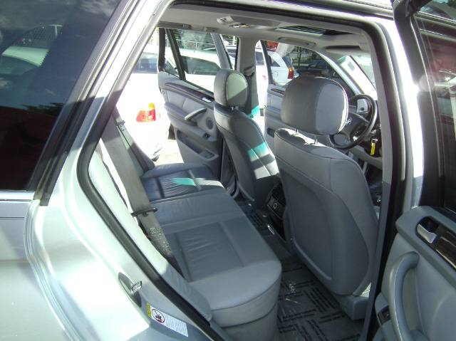 2001 BMW X5 Luxury 4WD