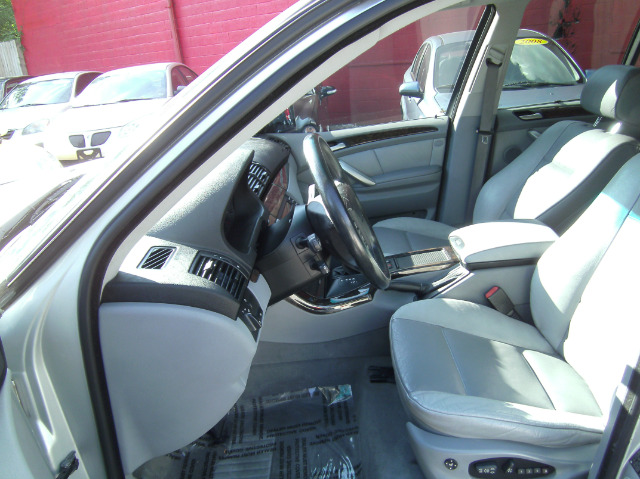 2001 BMW X5 Luxury 4WD