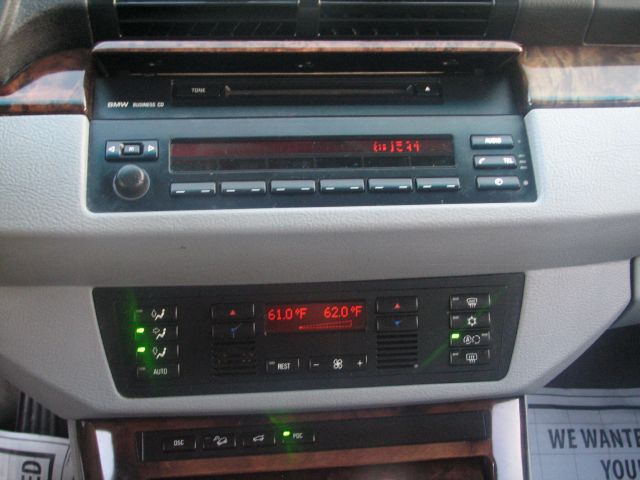 2001 BMW X5 Lightning