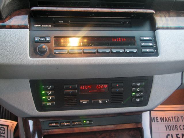 2001 BMW X5 Lightning