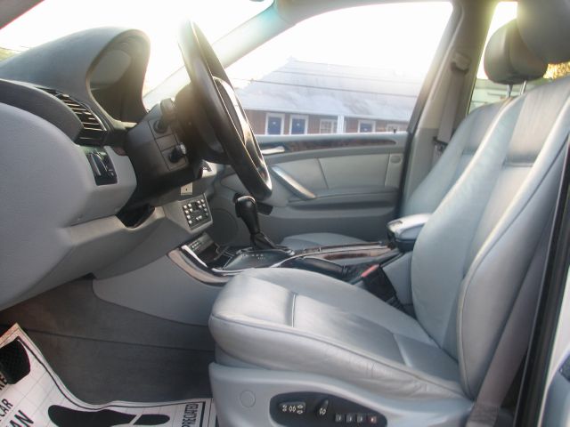 2001 BMW X5 Lightning