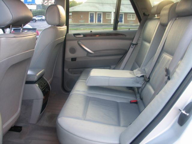 2001 BMW X5 Lightning