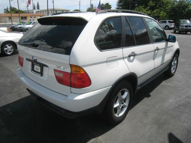 2001 BMW X5 Lightning