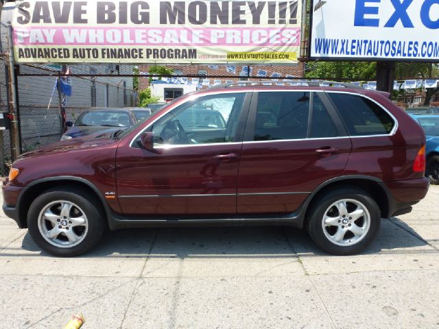2001 BMW X5 Luxury 4WD