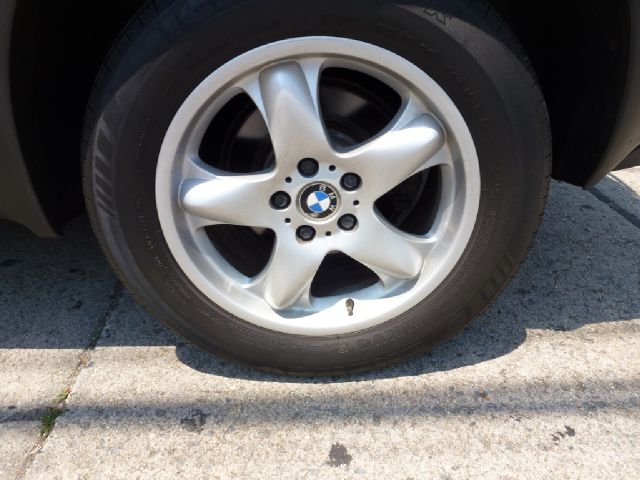 2001 BMW X5 Luxury 4WD