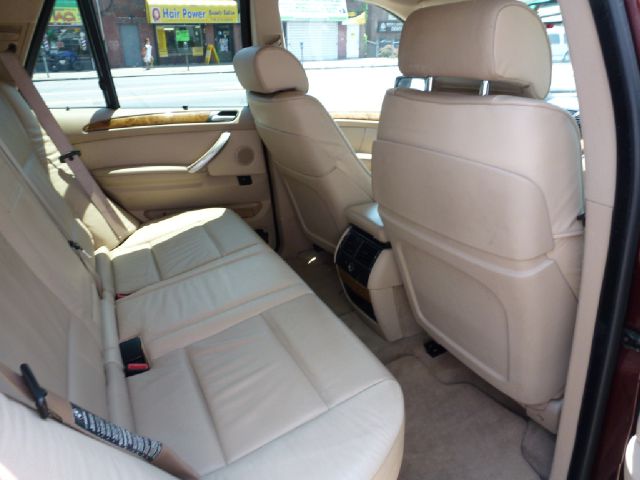 2001 BMW X5 Luxury 4WD