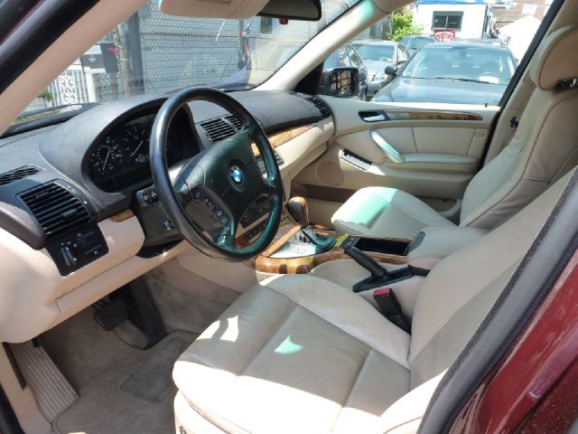 2001 BMW X5 Luxury 4WD