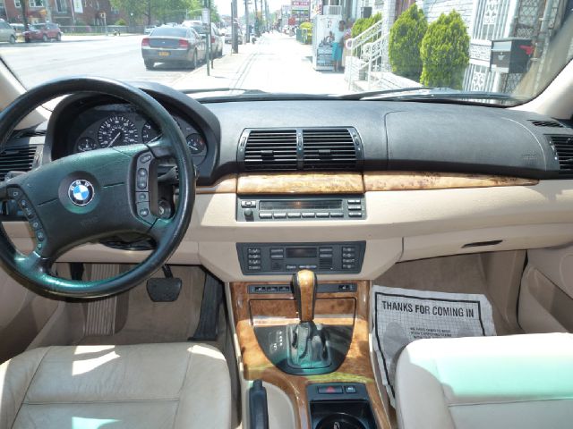 2001 BMW X5 Luxury 4WD