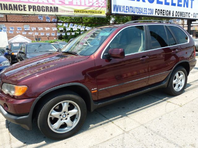 2001 BMW X5 Luxury 4WD