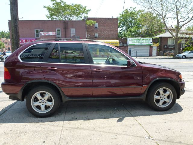 2001 BMW X5 Luxury 4WD