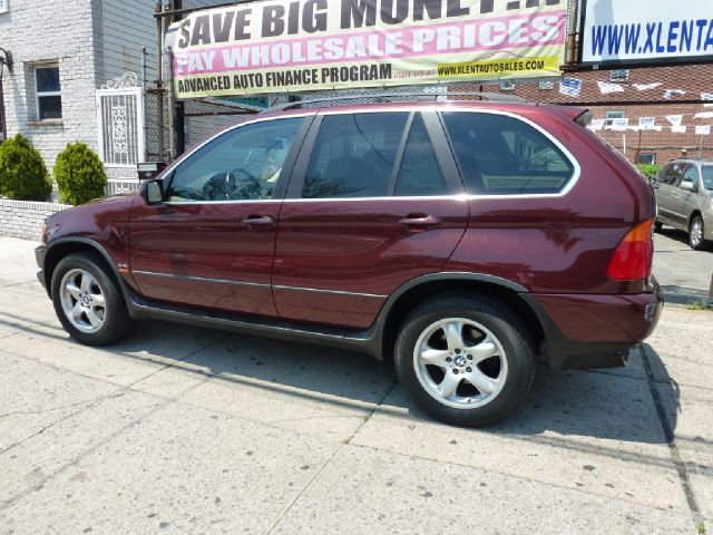 2001 BMW X5 Luxury 4WD
