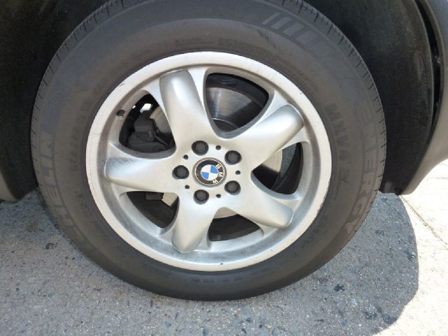 2001 BMW X5 Luxury 4WD