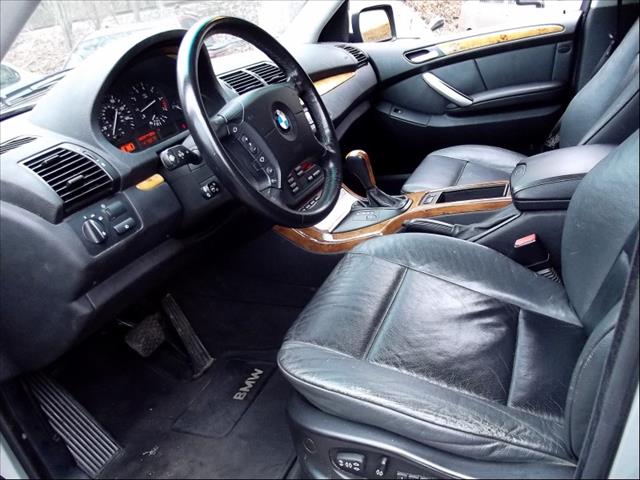 2001 BMW X5 Lightning