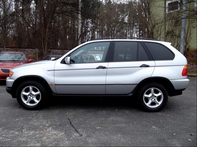 2001 BMW X5 Lightning