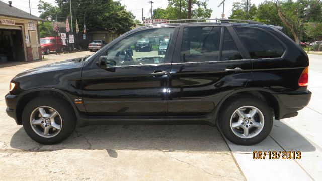 2001 BMW X5 Lightning