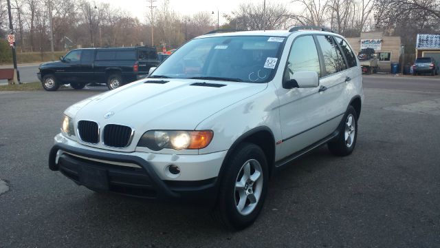 2001 BMW X5 Ext Cab 155.5 WB