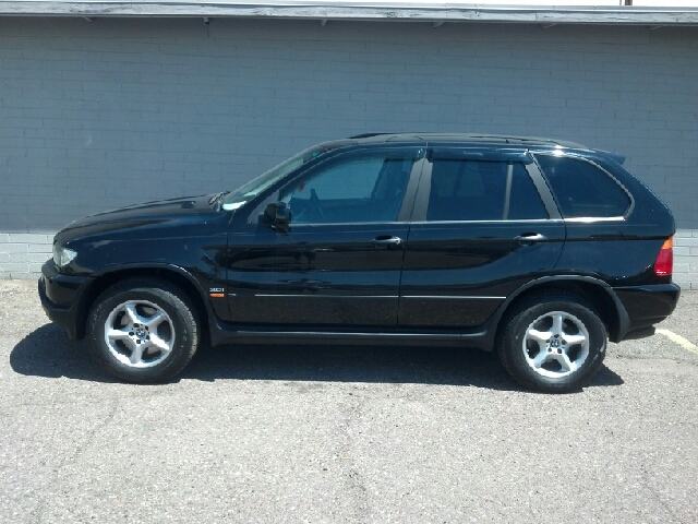 2001 BMW X5 Lightning