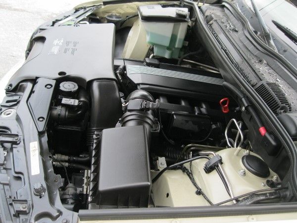 2001 BMW X5 Lightning