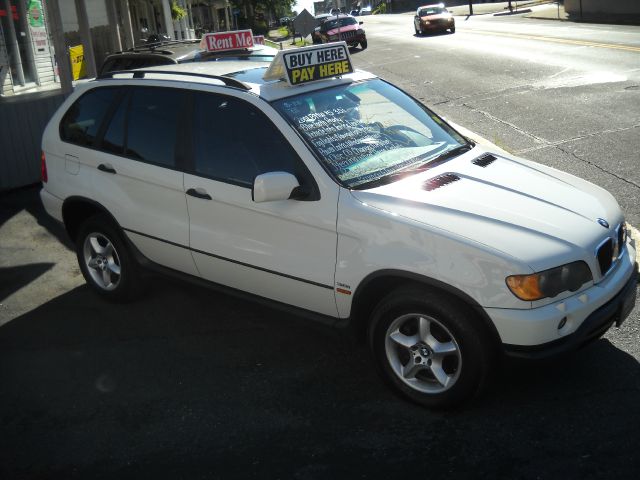2001 BMW X5 Lightning