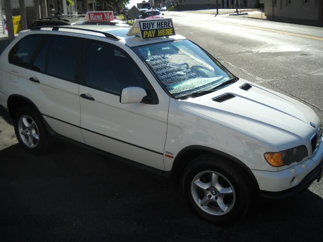 2001 BMW X5 Lightning