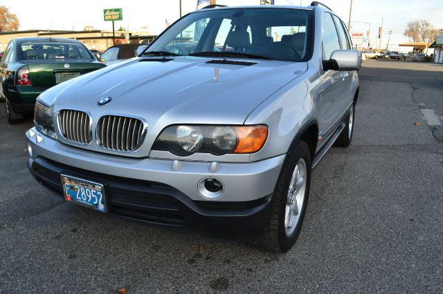 2001 BMW X5 Luxury 4WD