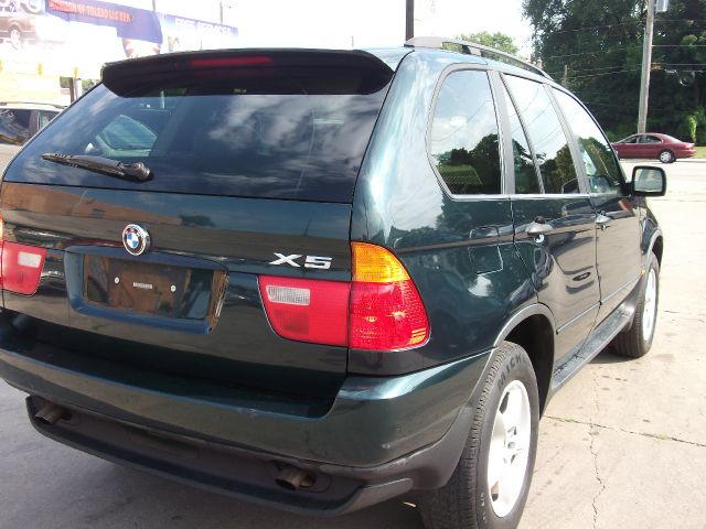2001 BMW X5 Lightning