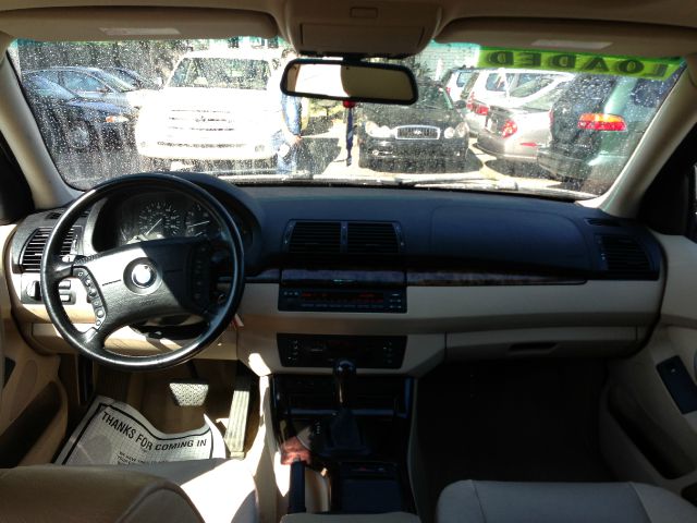 2001 BMW X5 Luxury 4WD