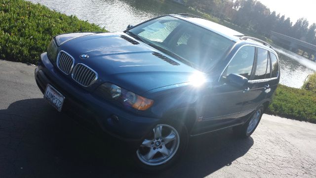 2001 BMW X5 Luxury 4WD