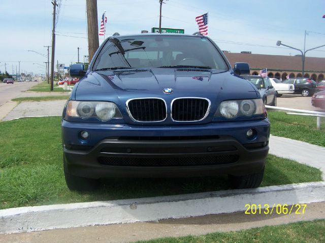2002 BMW X5 Lightning