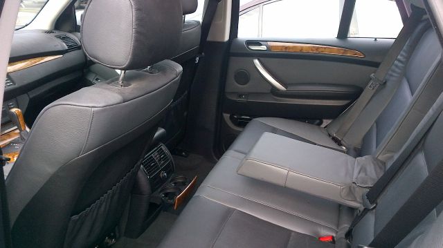 2002 BMW X5 Lightning