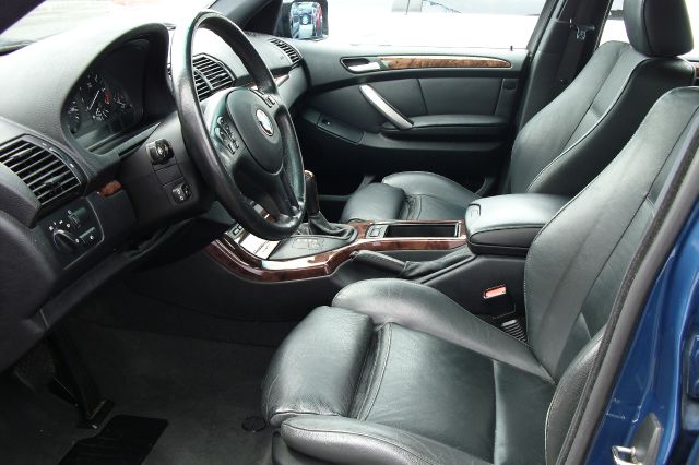 2002 BMW X5 Lightning