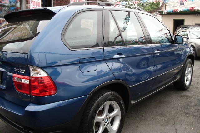 2002 BMW X5 Lightning