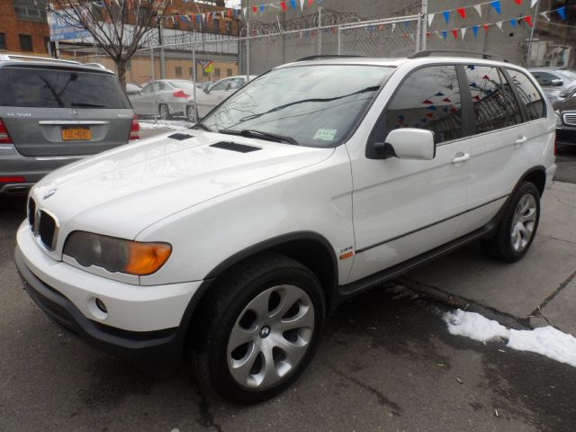 2002 BMW X5 Lightning