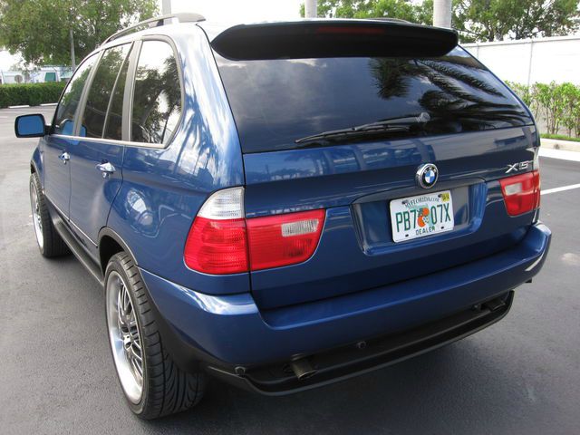 2002 BMW X5 Lightning