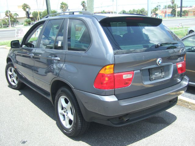 2002 BMW X5 Lightning