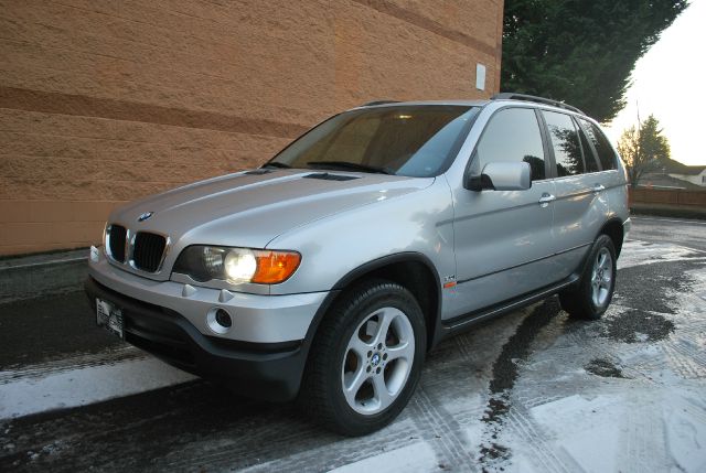 2002 BMW X5 2.5xawd