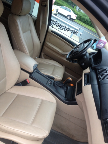 2002 BMW X5 Lightning