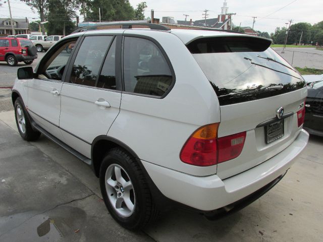 2002 BMW X5 XLT Popular 2 4WD