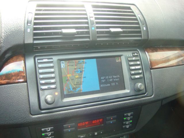 2002 BMW X5 Lightning