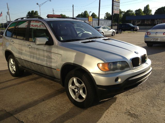 2002 BMW X5 Lightning