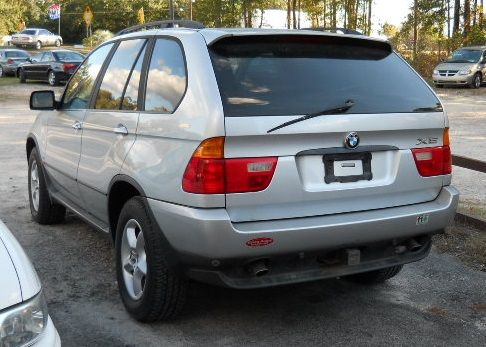 2002 BMW X5 Lightning