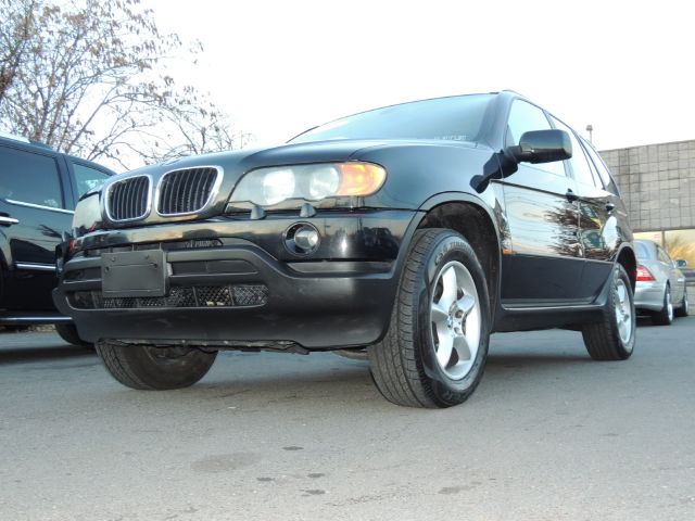 2002 BMW X5 Lightning