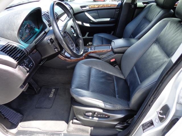 2002 BMW X5 Lightning