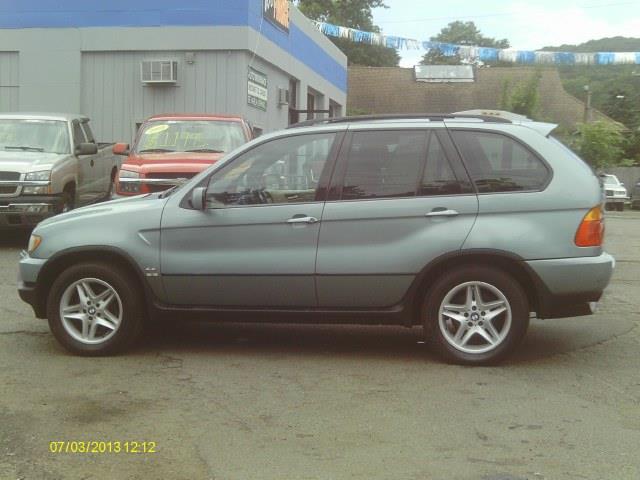 2002 BMW X5 2WD Reg Cab 145