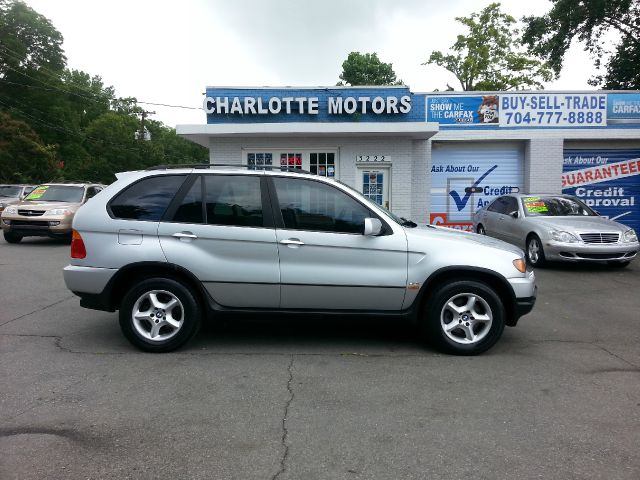 2002 BMW X5 Lightning