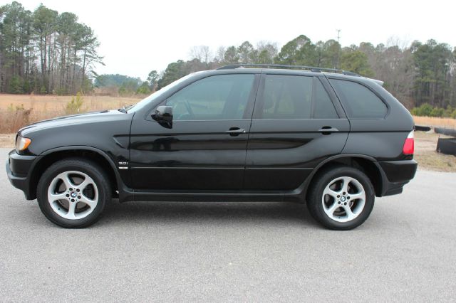 2002 BMW X5 Lightning